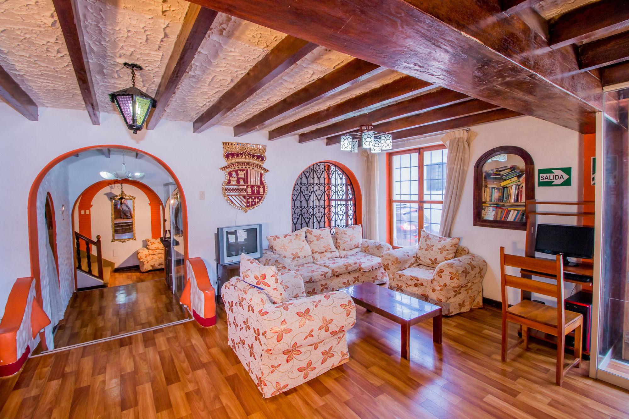 Hotel Carlos V Cusco Luaran gambar